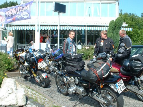 2002 / 2003 Ulm
(c) www.kawasaki-z.de